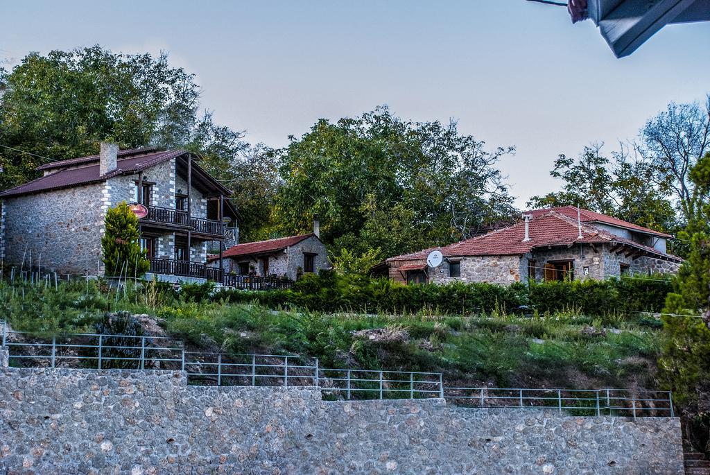 Theasis Suites-Ορεινή Φιλοξενία Като-Трикала-Коринтия Экстерьер фото